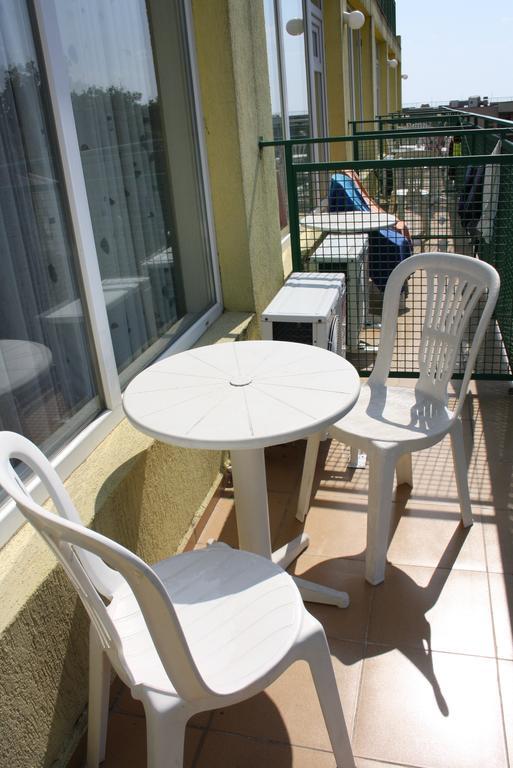 Sunny Varshava Hotel Golden Sands Δωμάτιο φωτογραφία